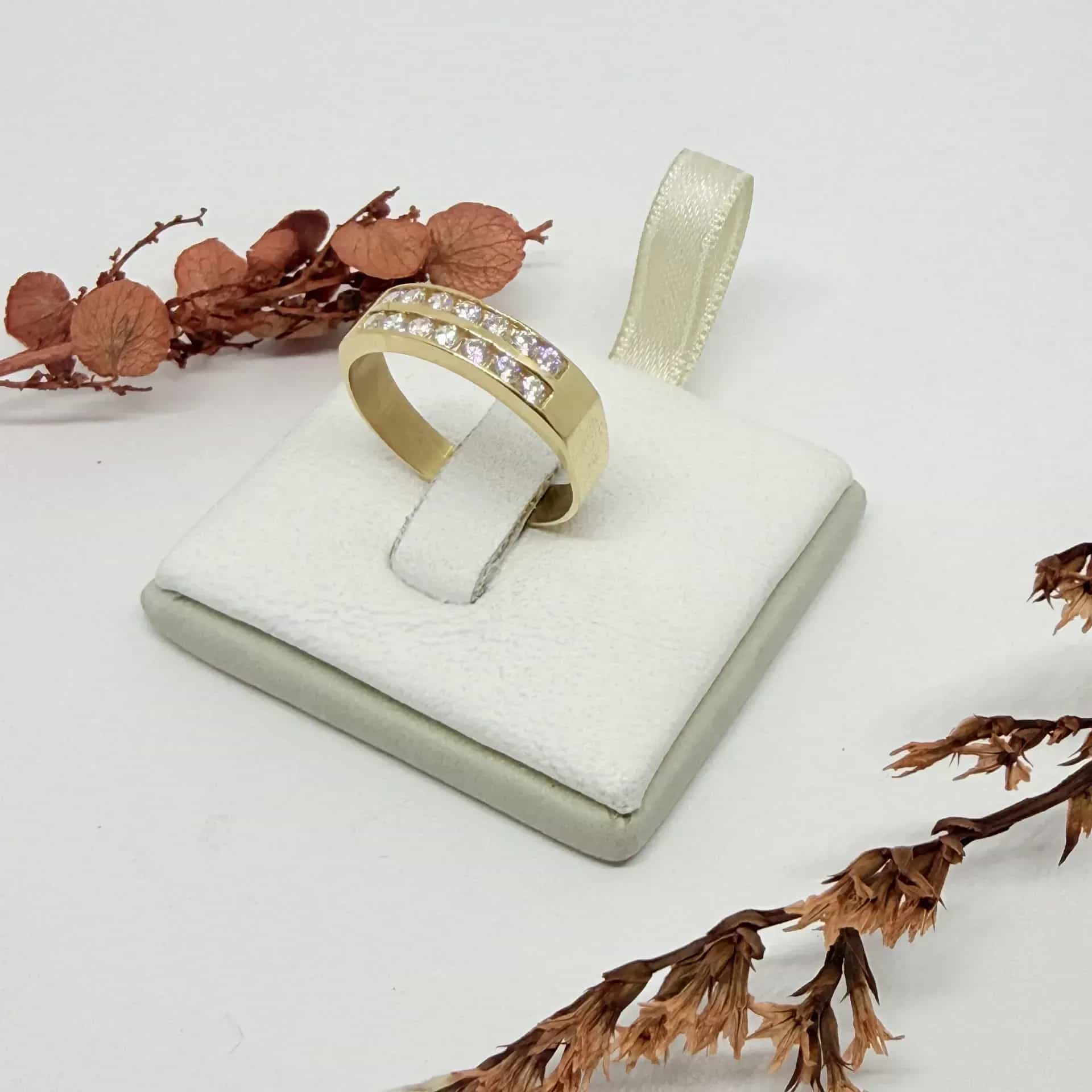 Anillo Doble 1/2 Sin Fin Piedras Blancas