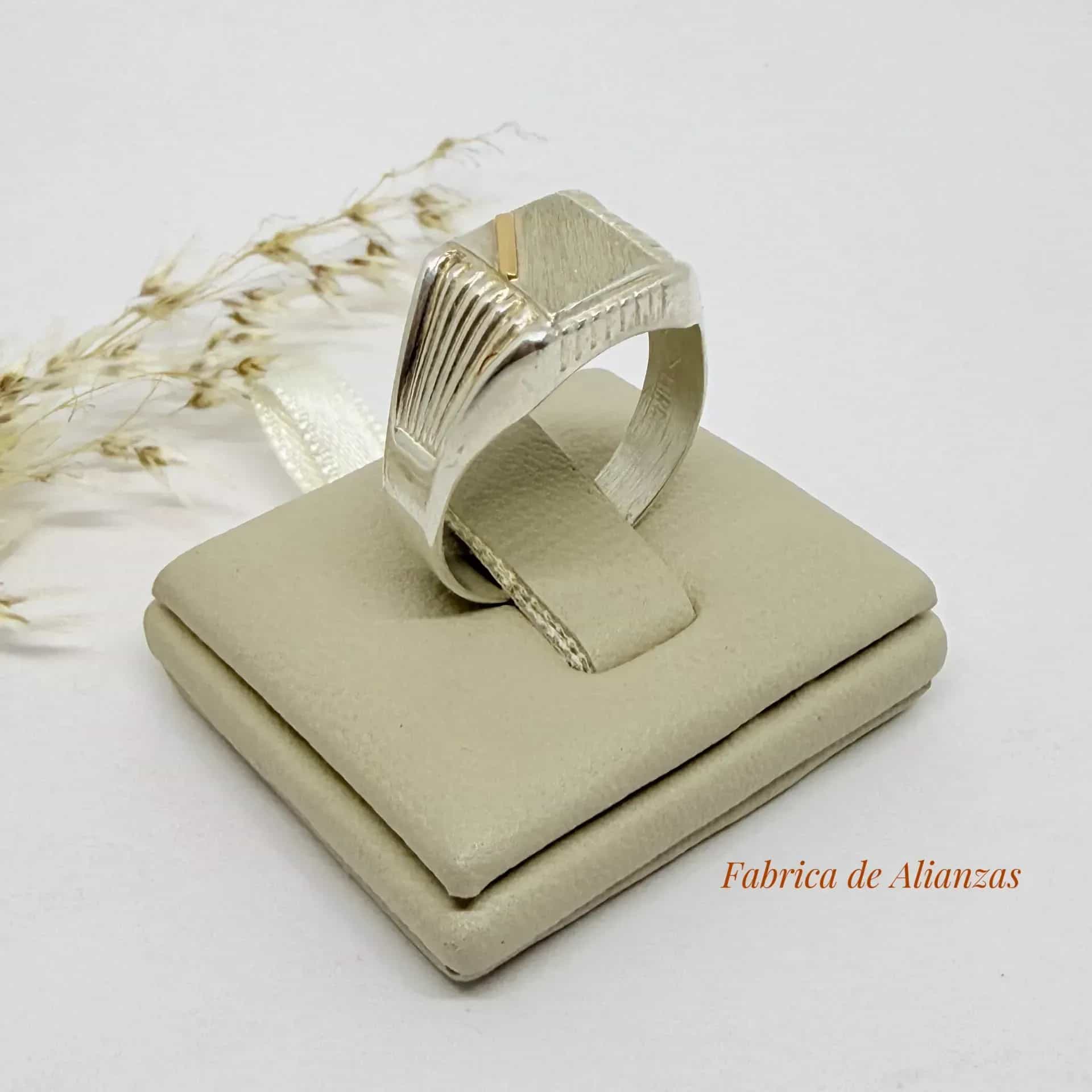 Anillo Sello Rectangular 13 por 11 milímetros