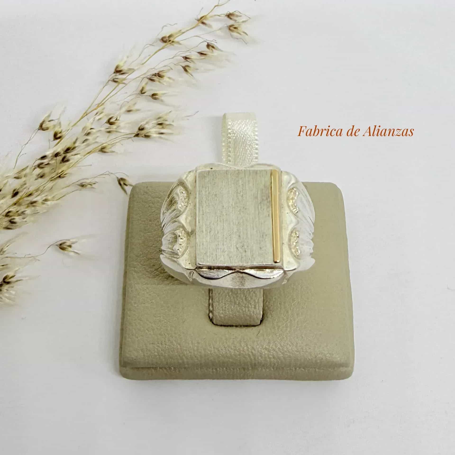 Anillo Sello Rectangular 13 por 11 milímetros