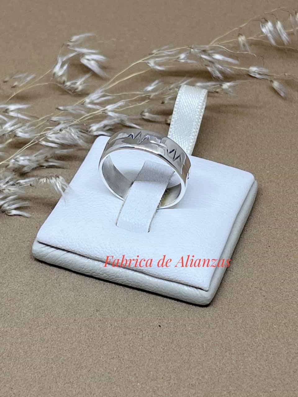 Alianza Cinta Ancha Grabada con Latidos