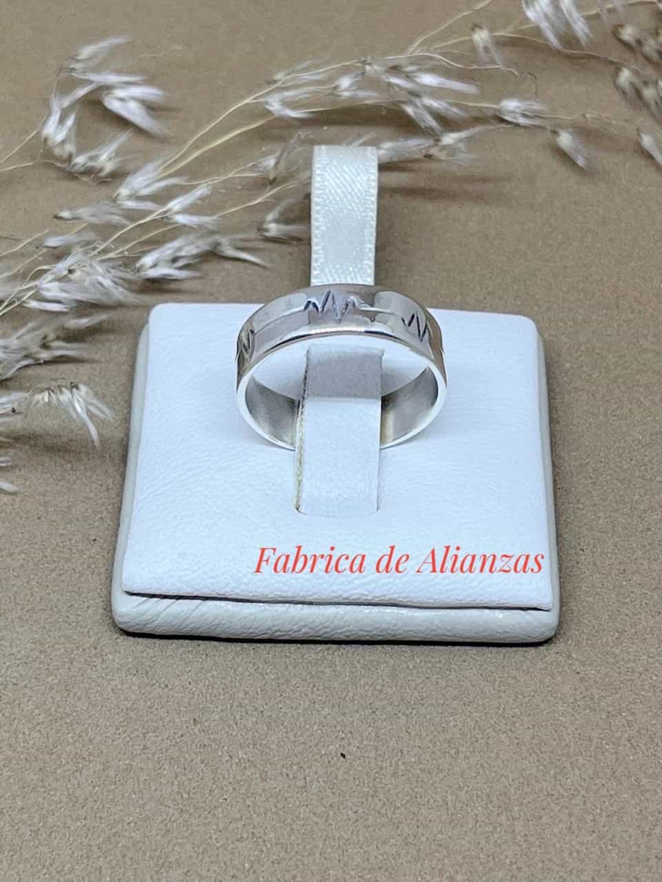 Alianza Cinta Ancha Grabada con Latidos