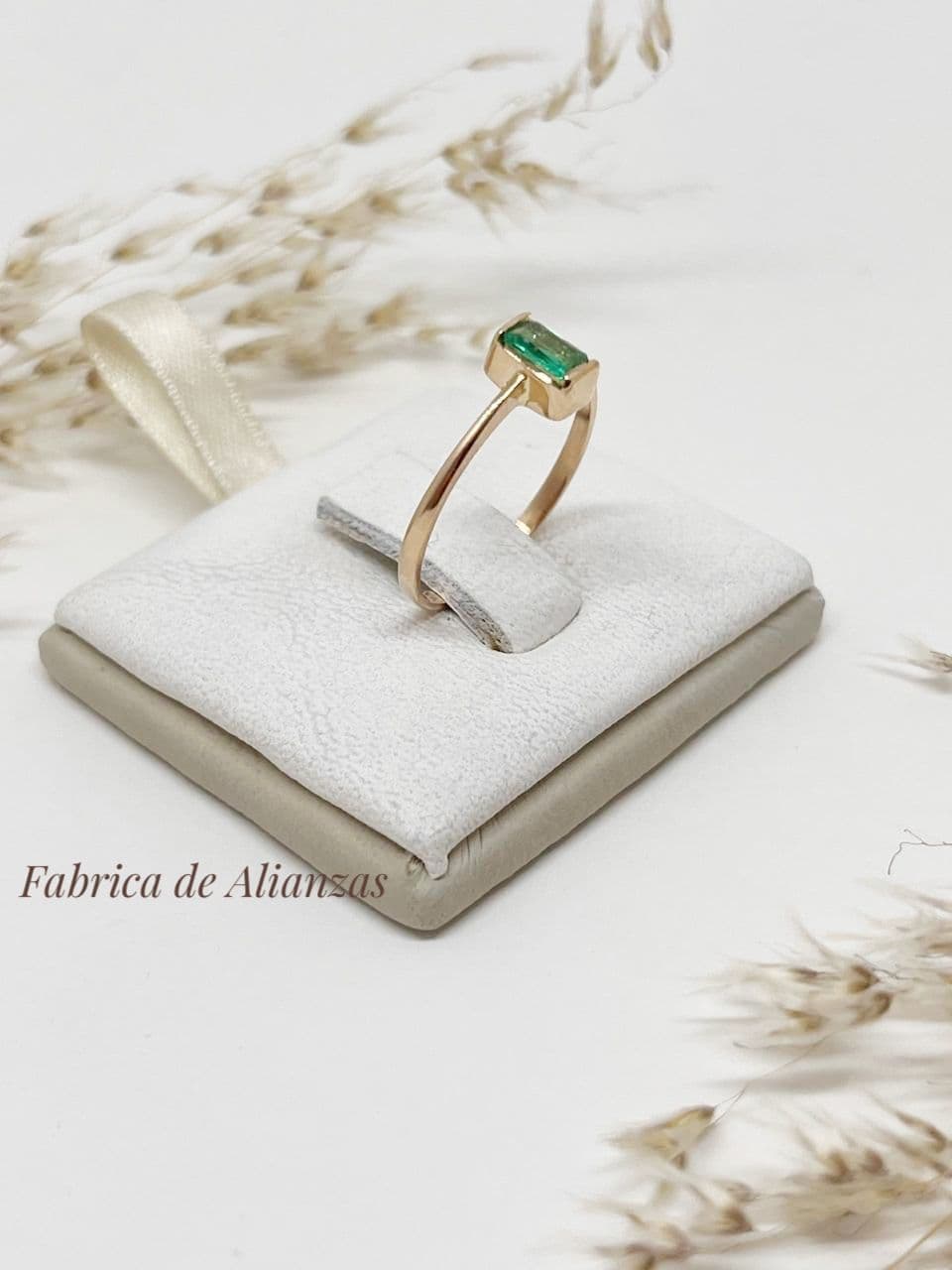 Anillo Piedra Verde Rectangular