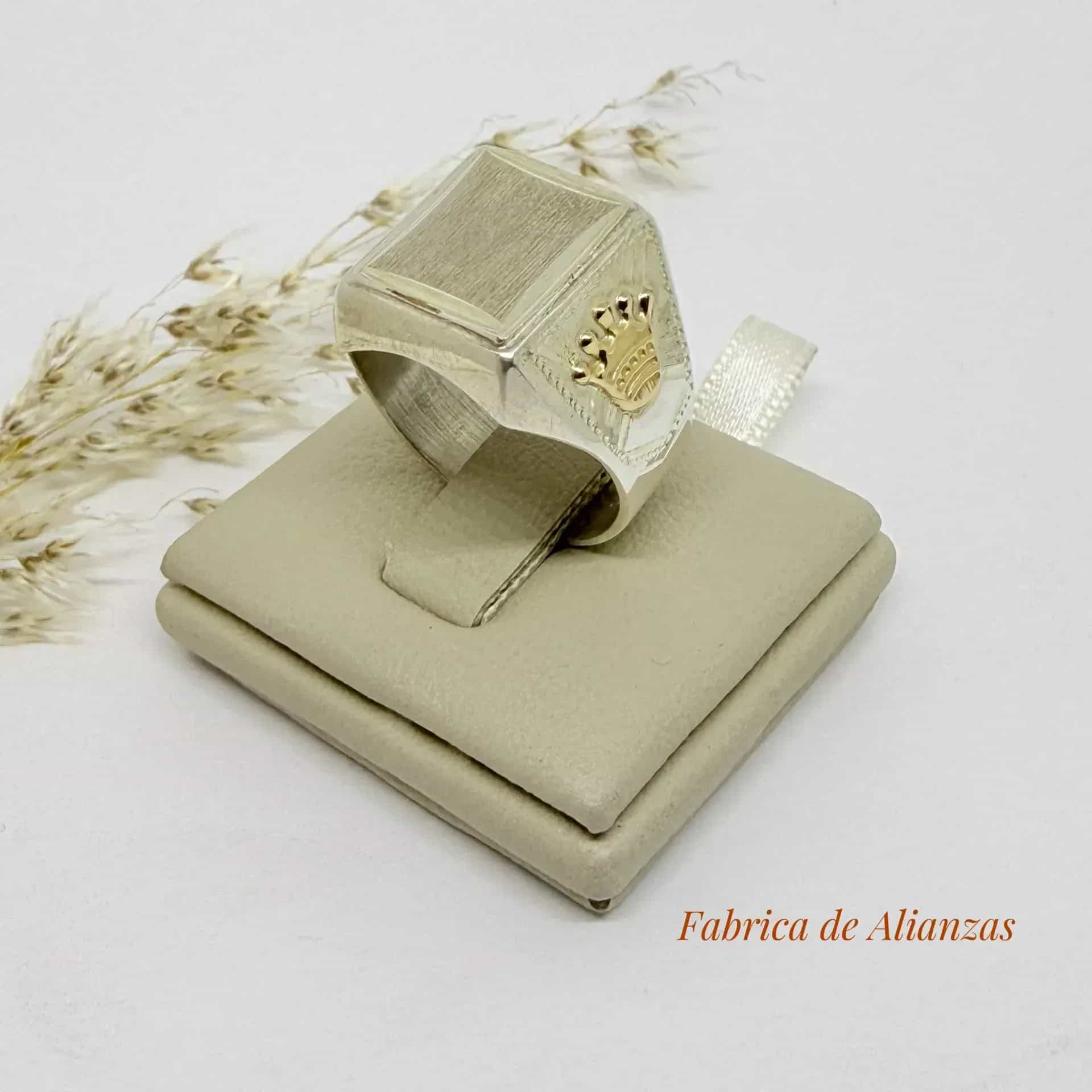 Anillo Sello Rectangular de 14 por 12 milímetros
