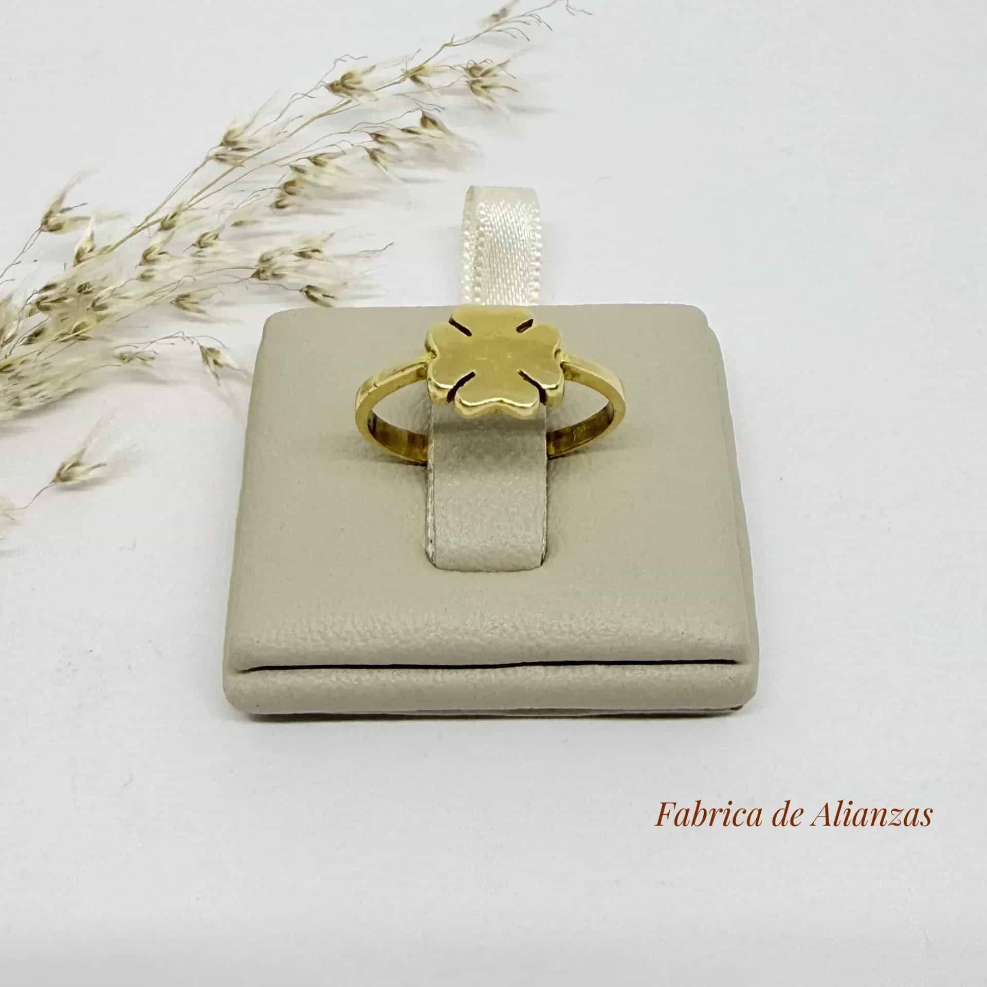 Anillo Trébol Cuatro Hojas