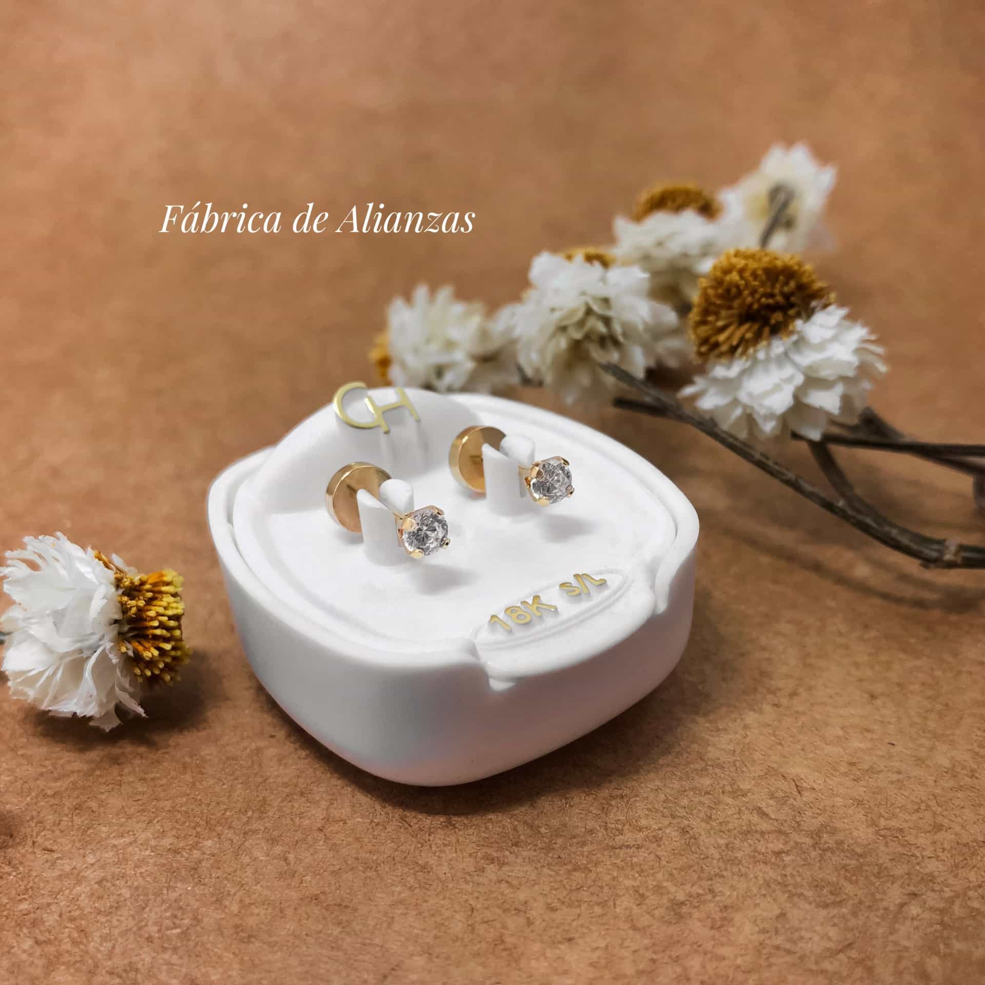 Aro Abridor Grifa Mediana Piedra Blanca
