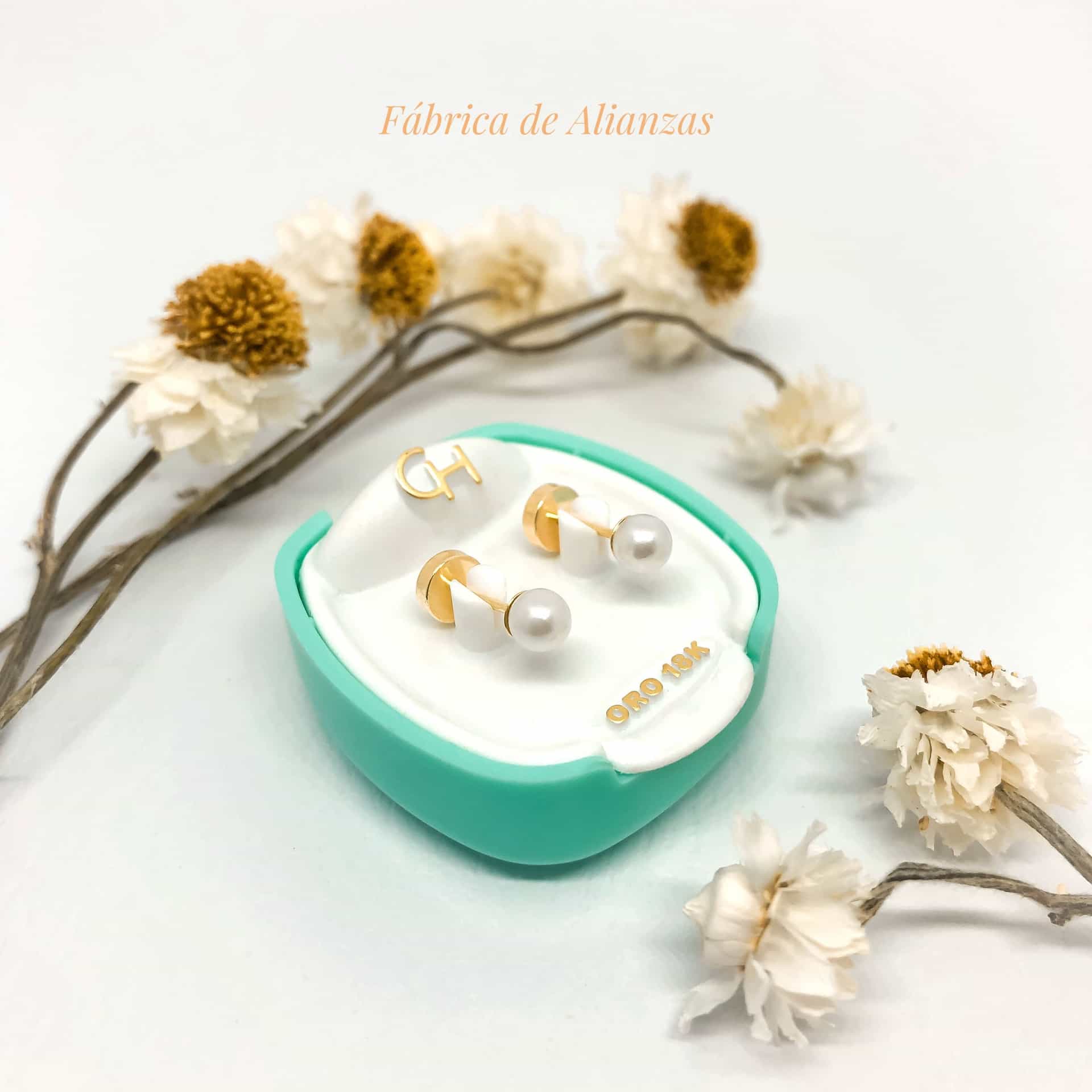 Aro Abridor Perla Chica Símil 4 mm