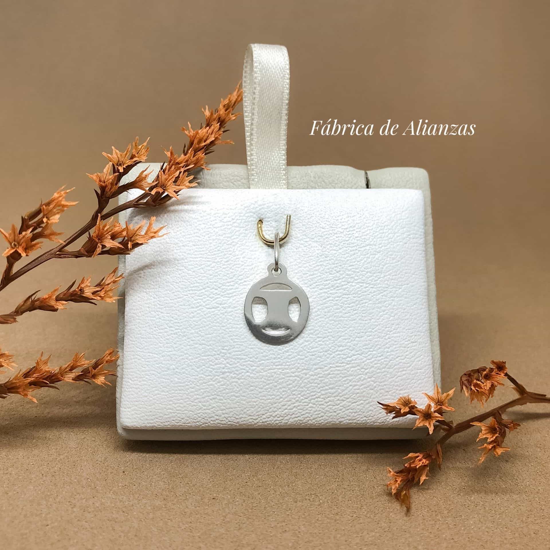 Dije Inicial I Circulito