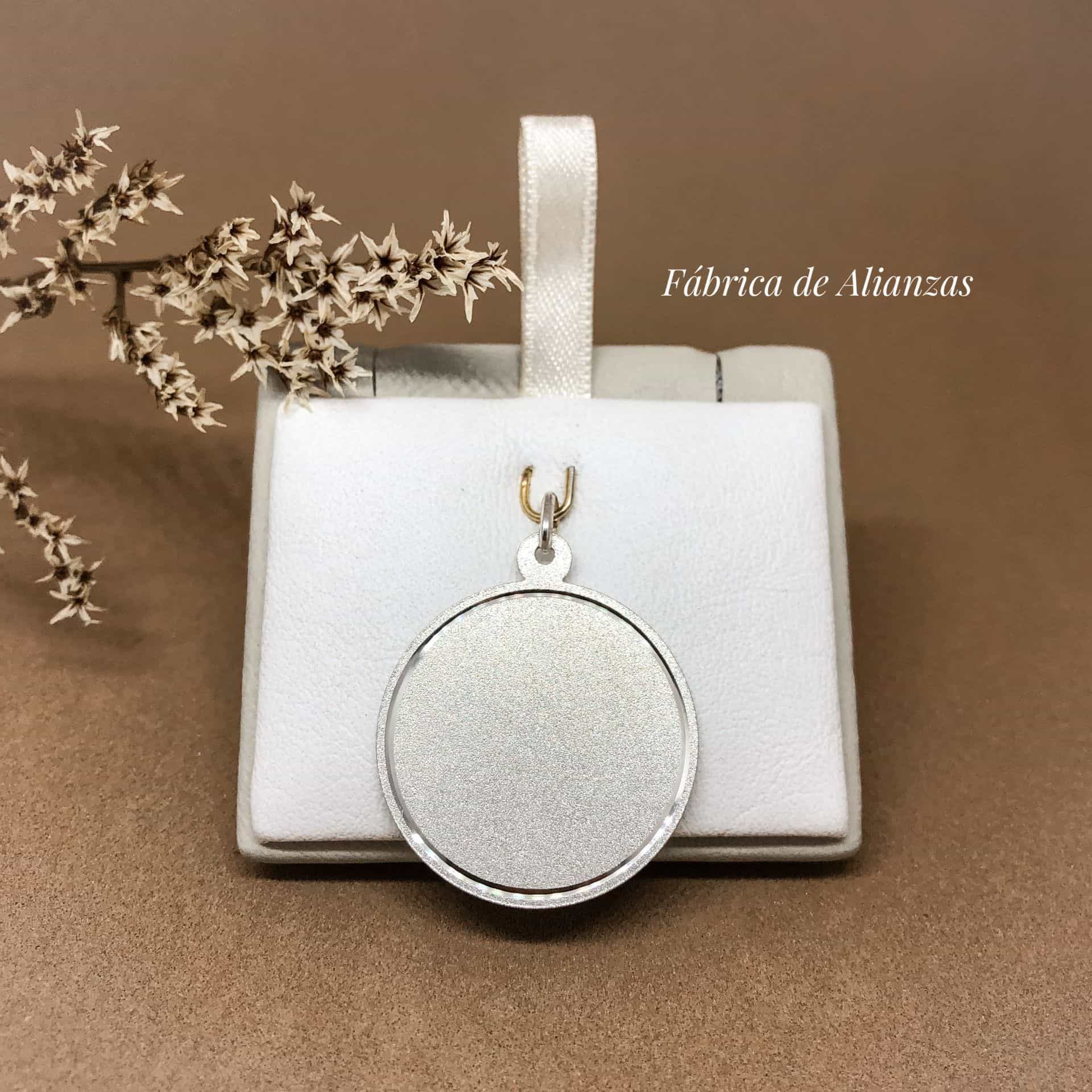 Medalla Redonda Diamantada 2,6 cm.