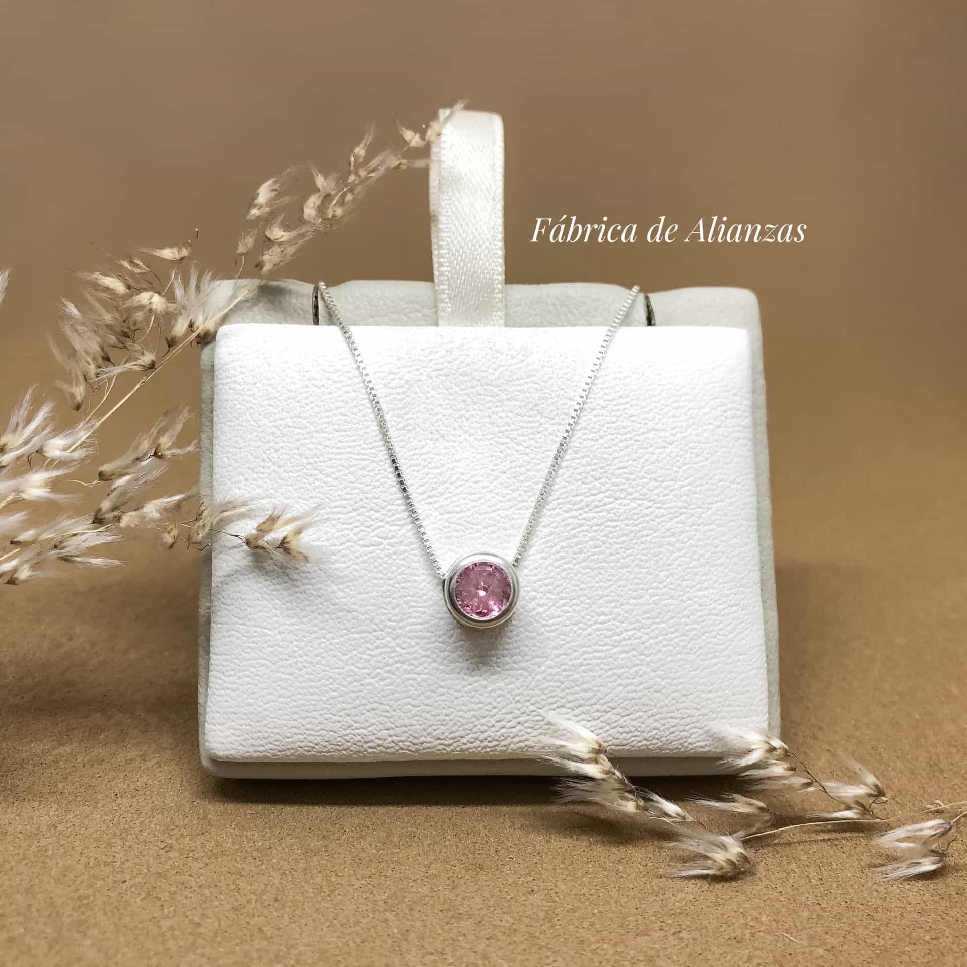 Dije Susanito Piedra Rosa