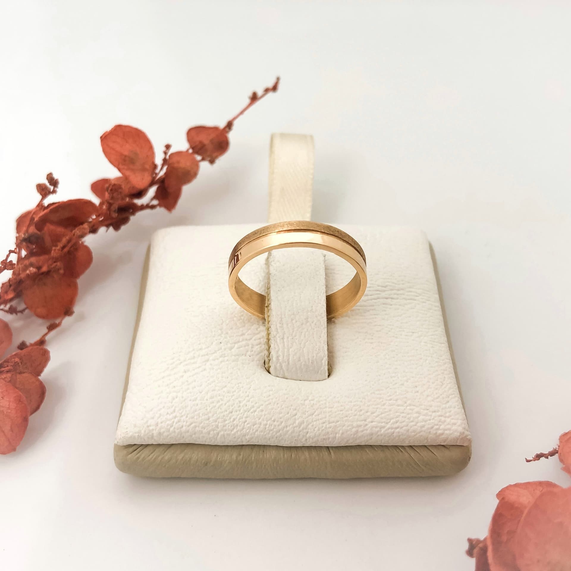 Alianza Cinta con Canaleta en el Centro Mitad Liso Mitad Arenada