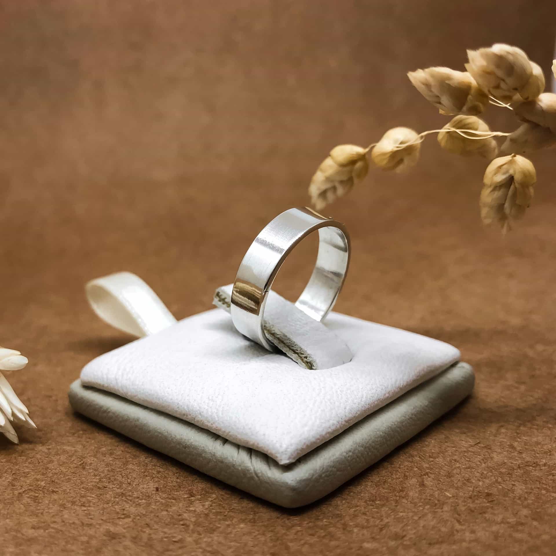 Alianza Cinta Oro Blanco