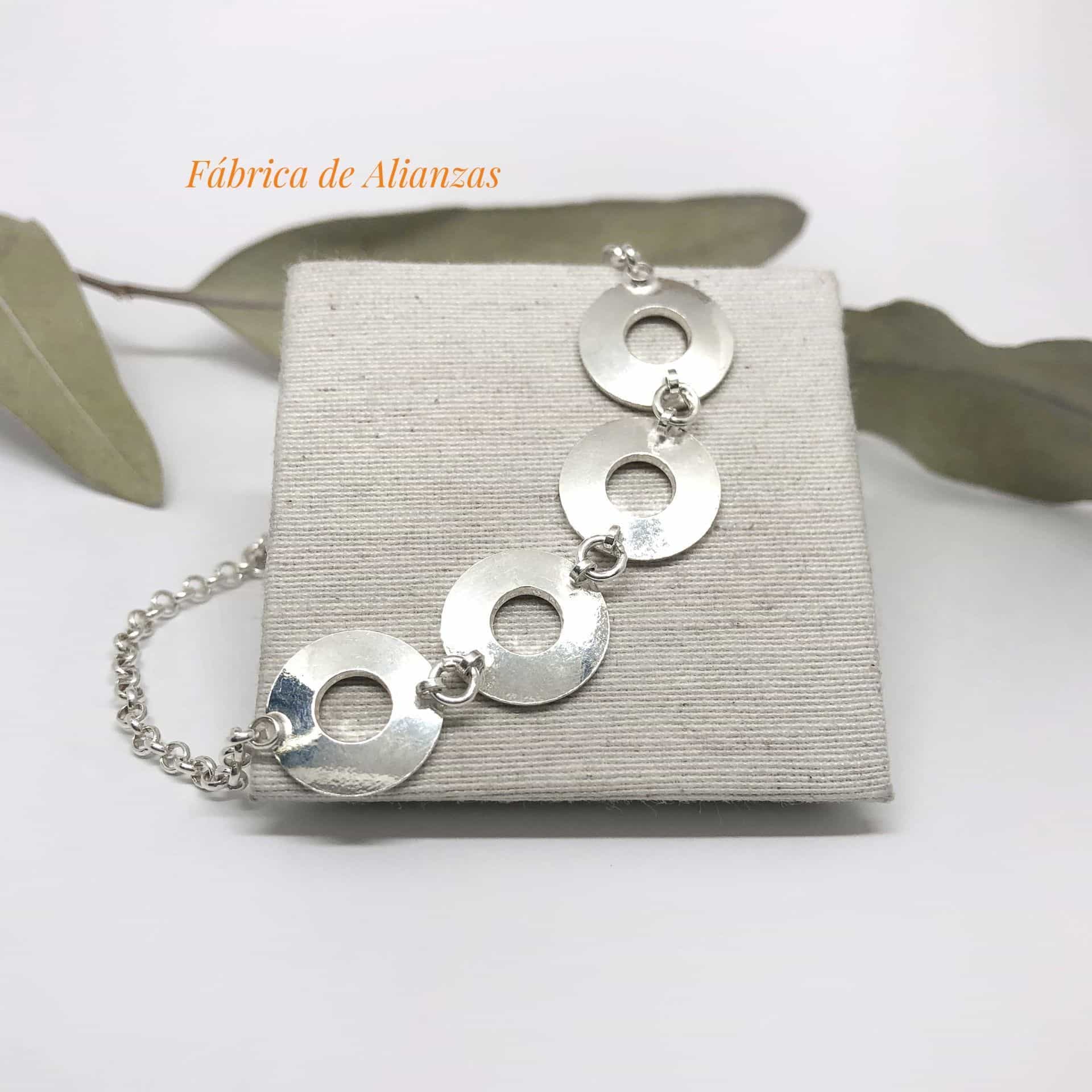 Pulsera Cuatro Círculos