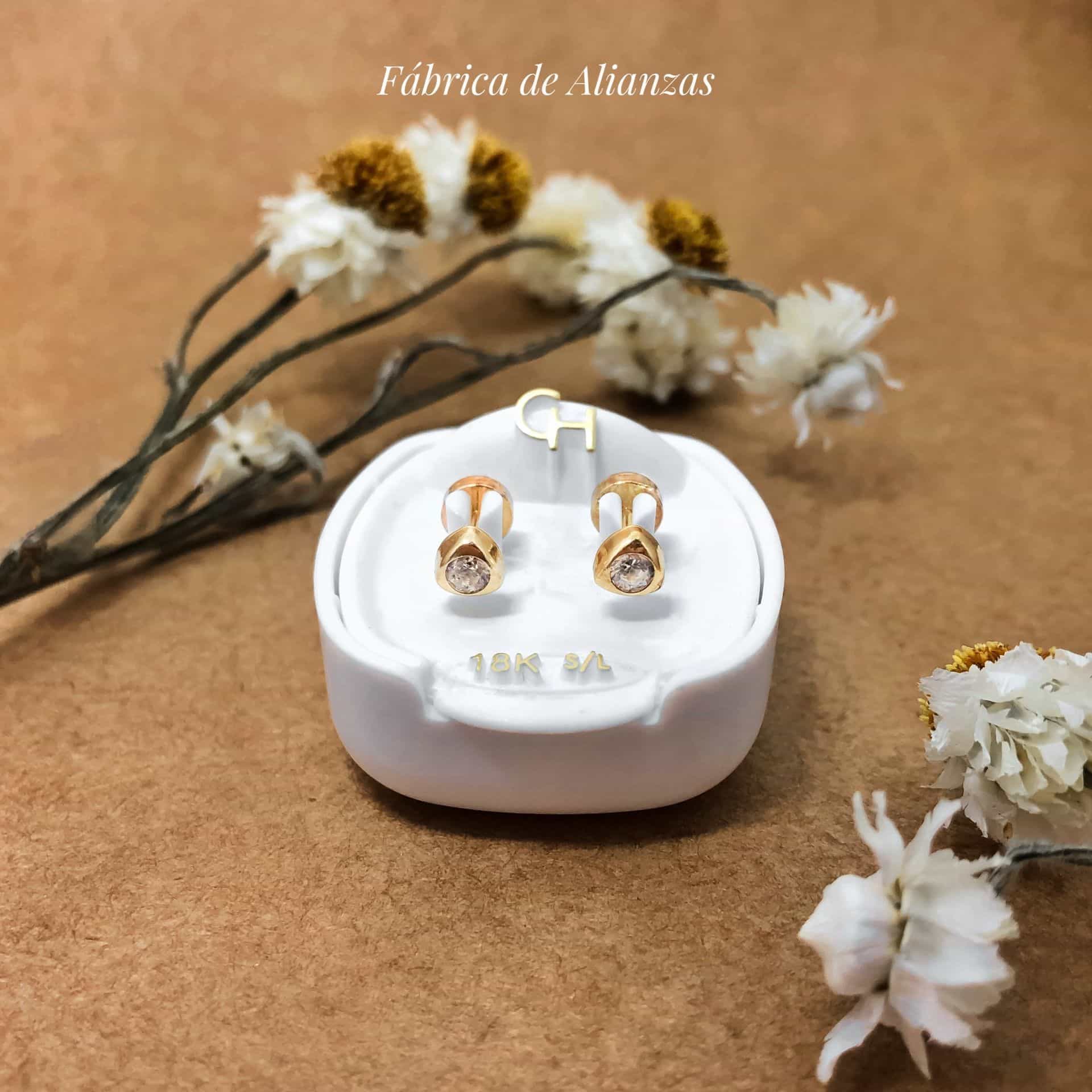 Aro Abridor Triángulo Chico Piedra Blanca