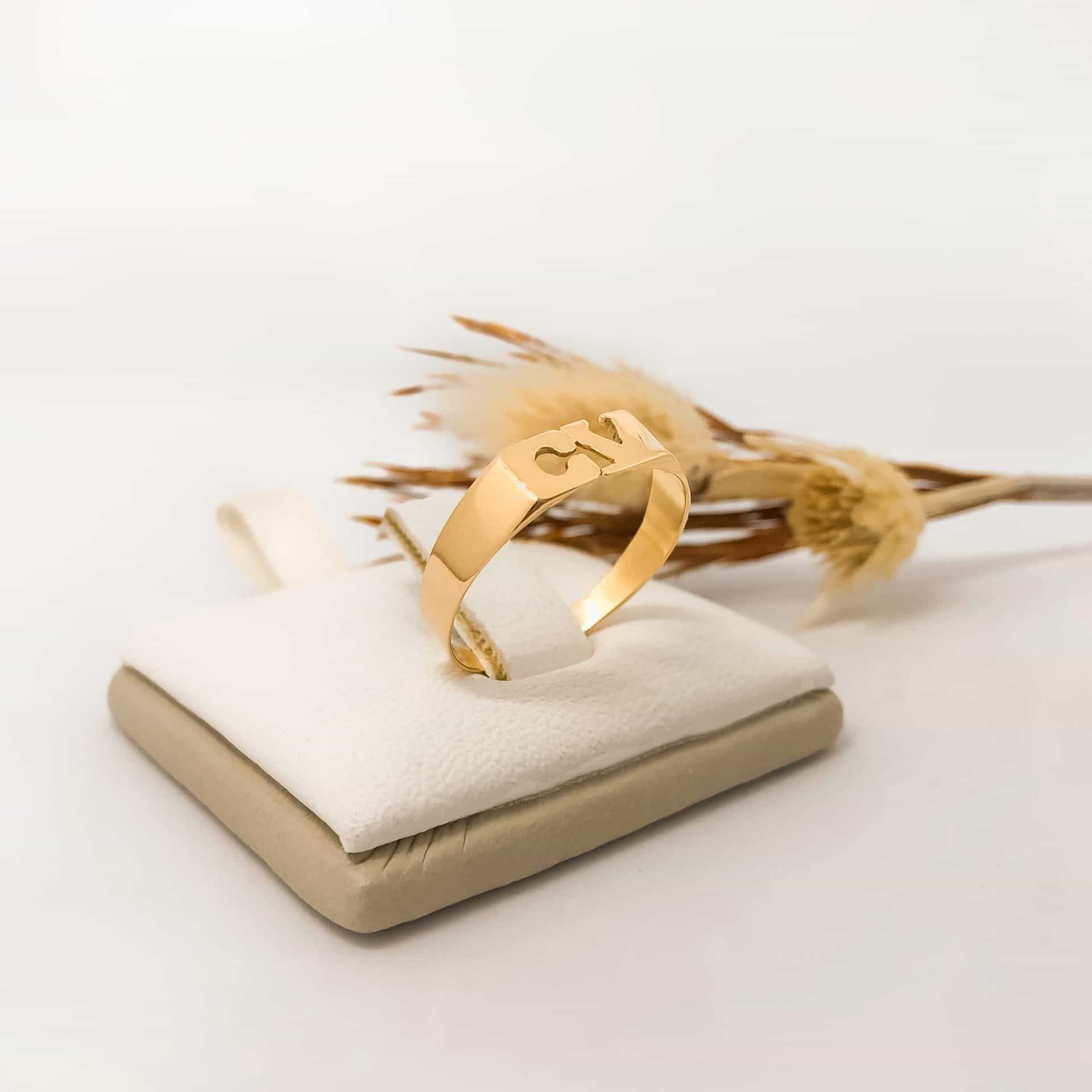 Anillo Doble Letra 2 Grs