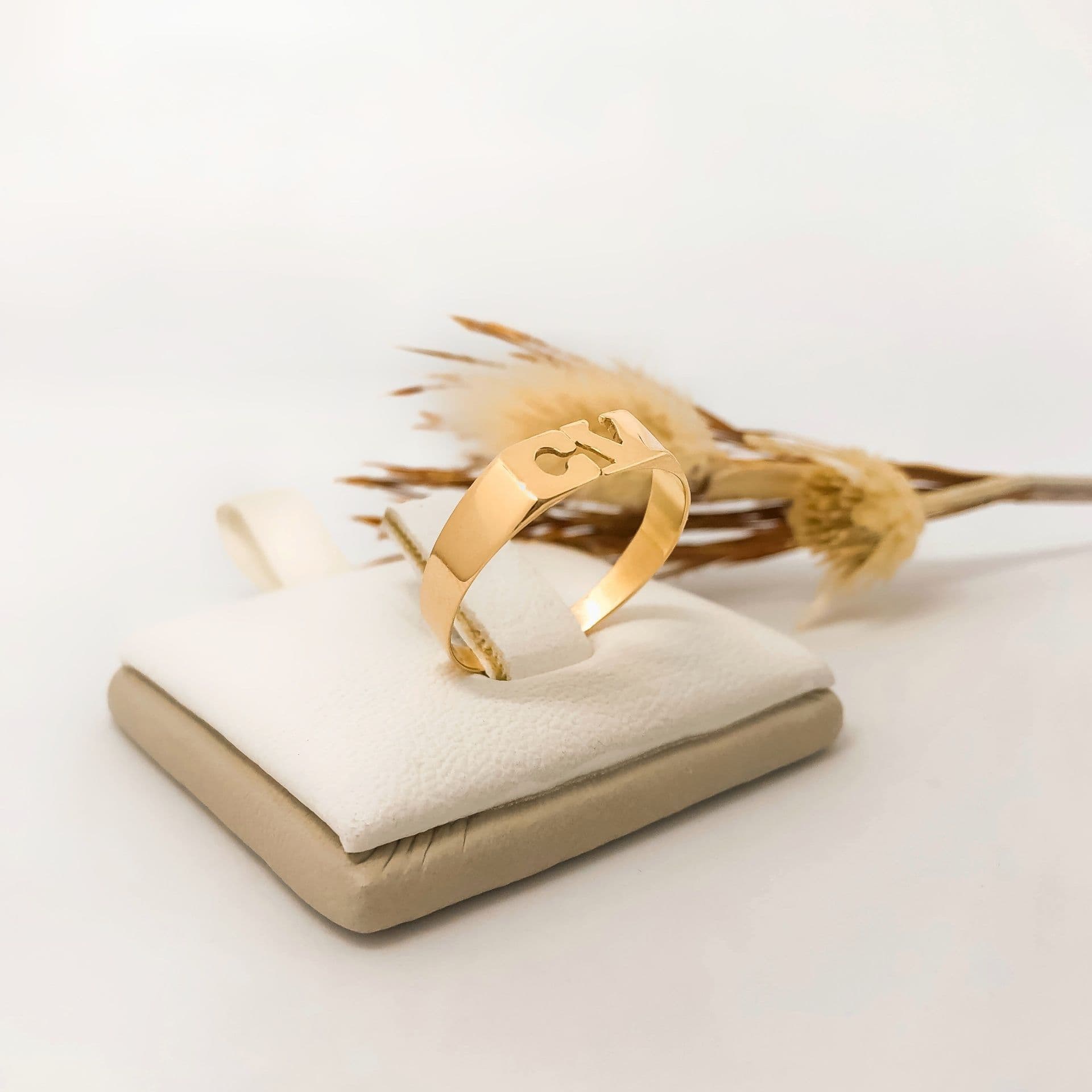 Anillo Doble Letra 2 Grs