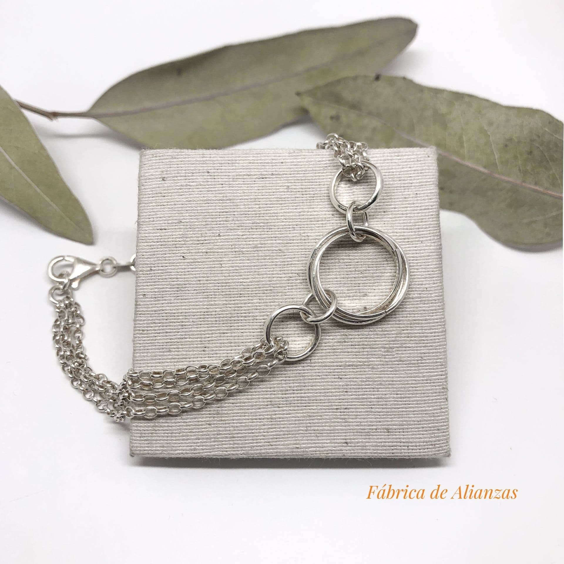 Pulsera Argolla Triple