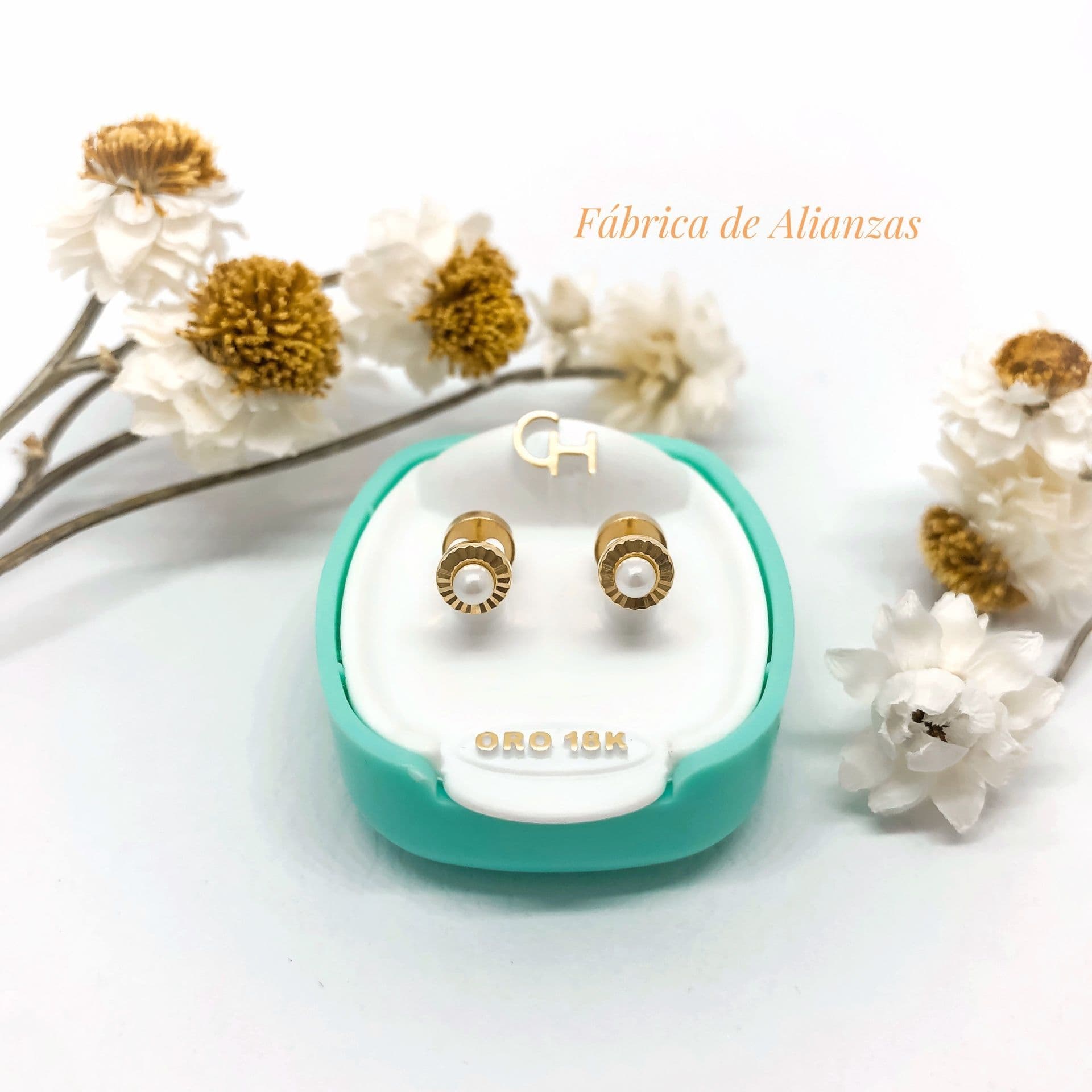 Aro Abridor Facetado con Perla Símil