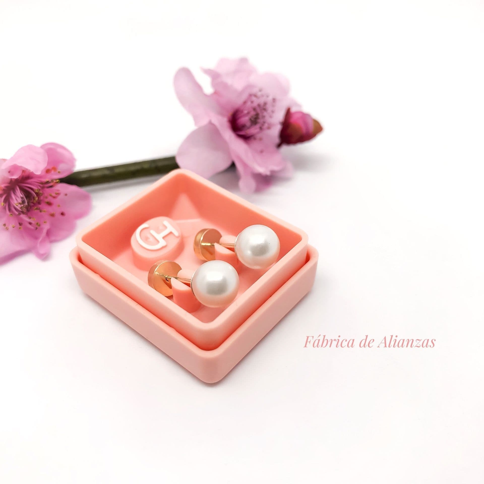 Aro Abridor Perla Mediana Símil 6 mm