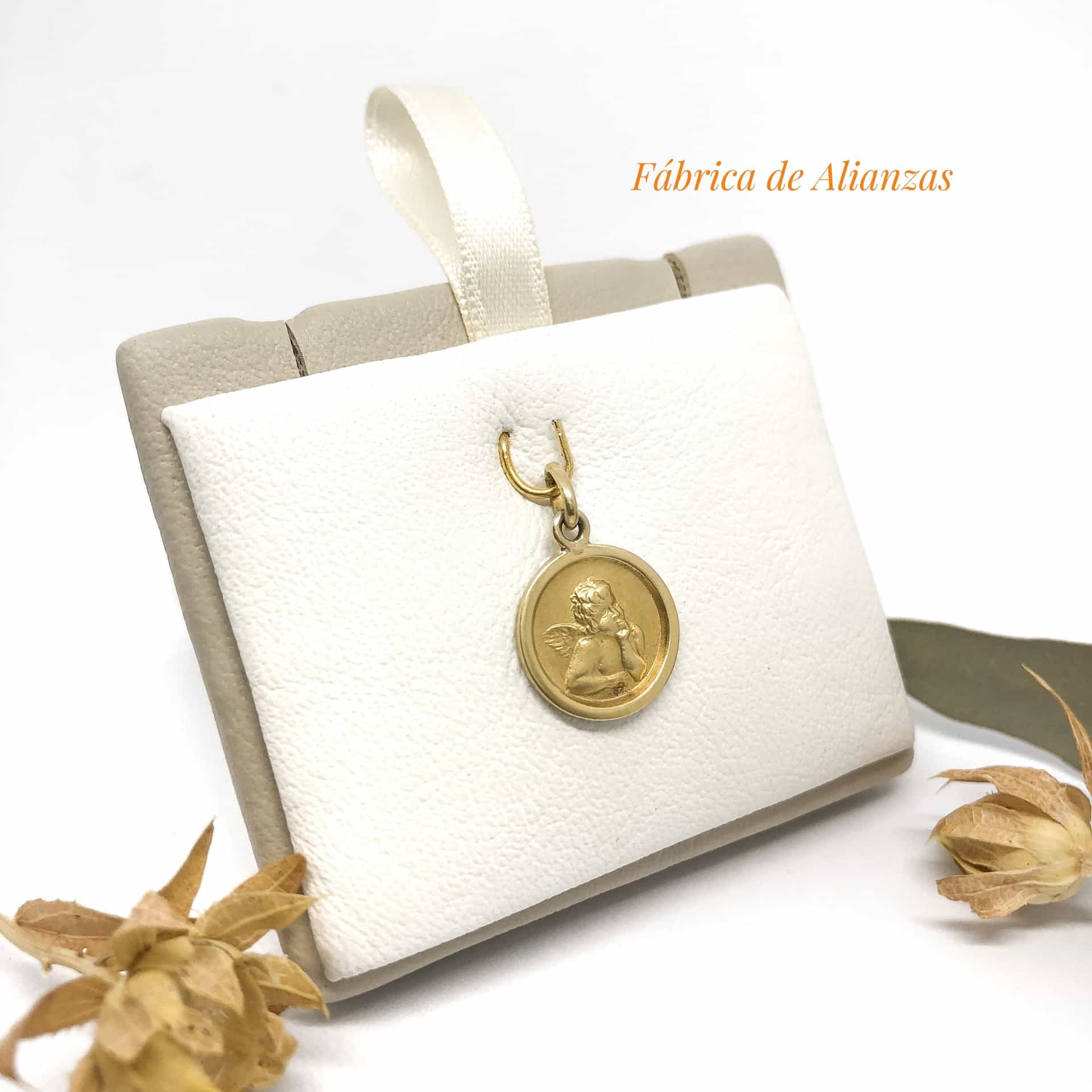 Medalla Angel de La Guarda