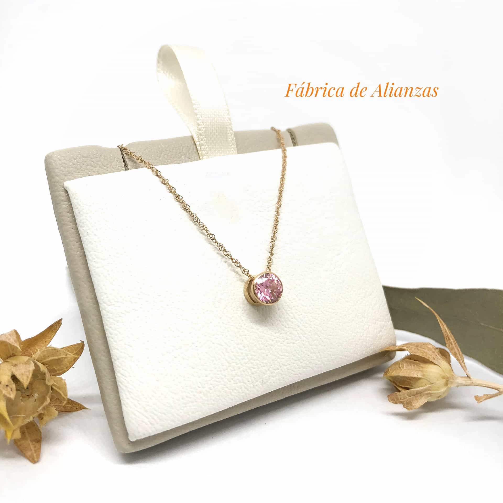 Dije Susanito Piedra Rosa