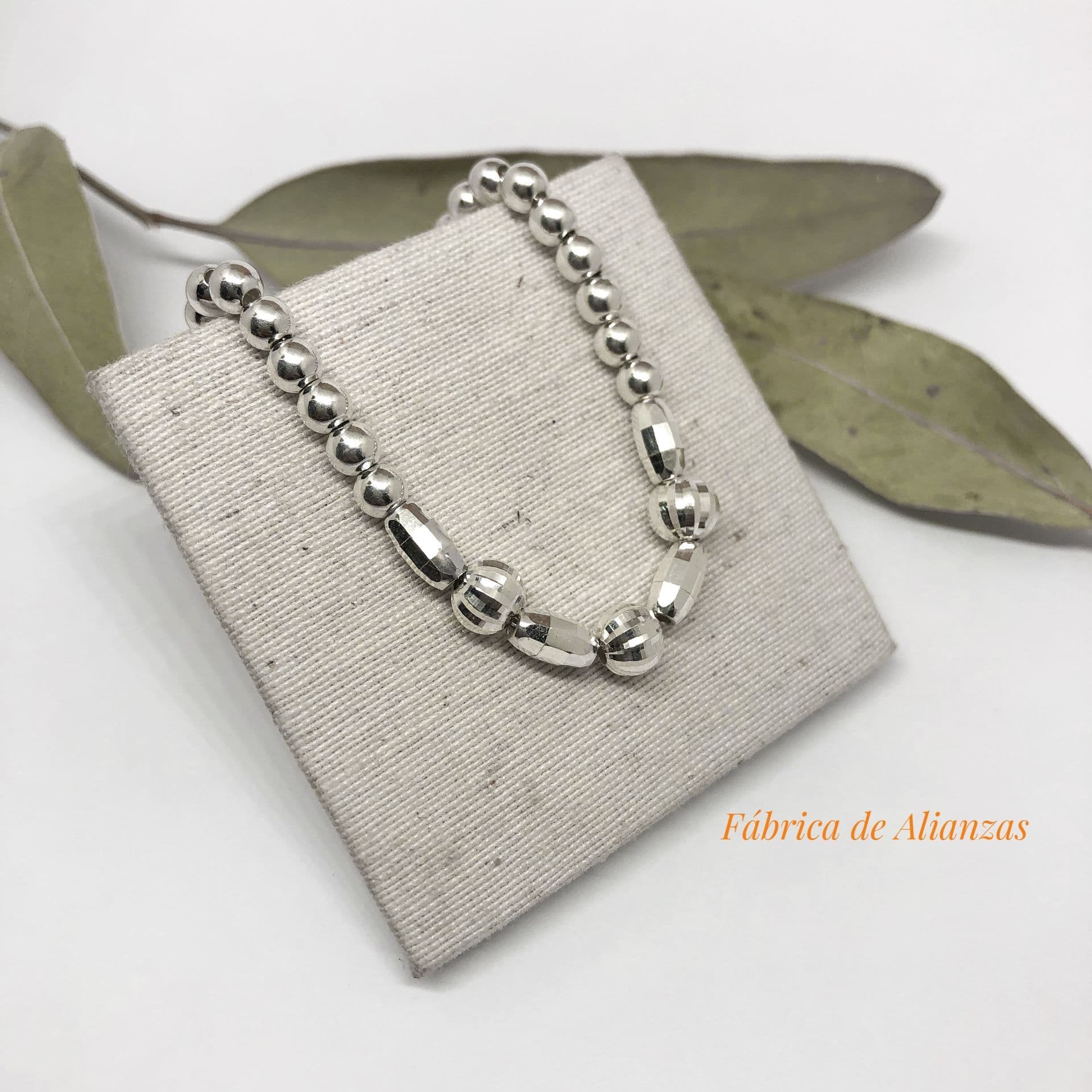 Pulsera  Bolitas Combinadas