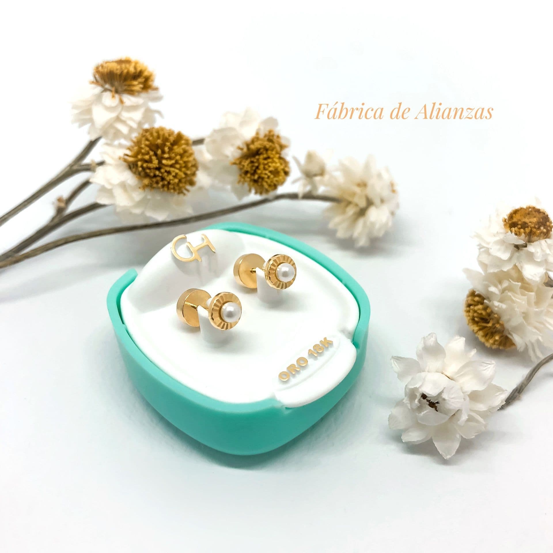 Aro Abridor Facetado con Perla Símil