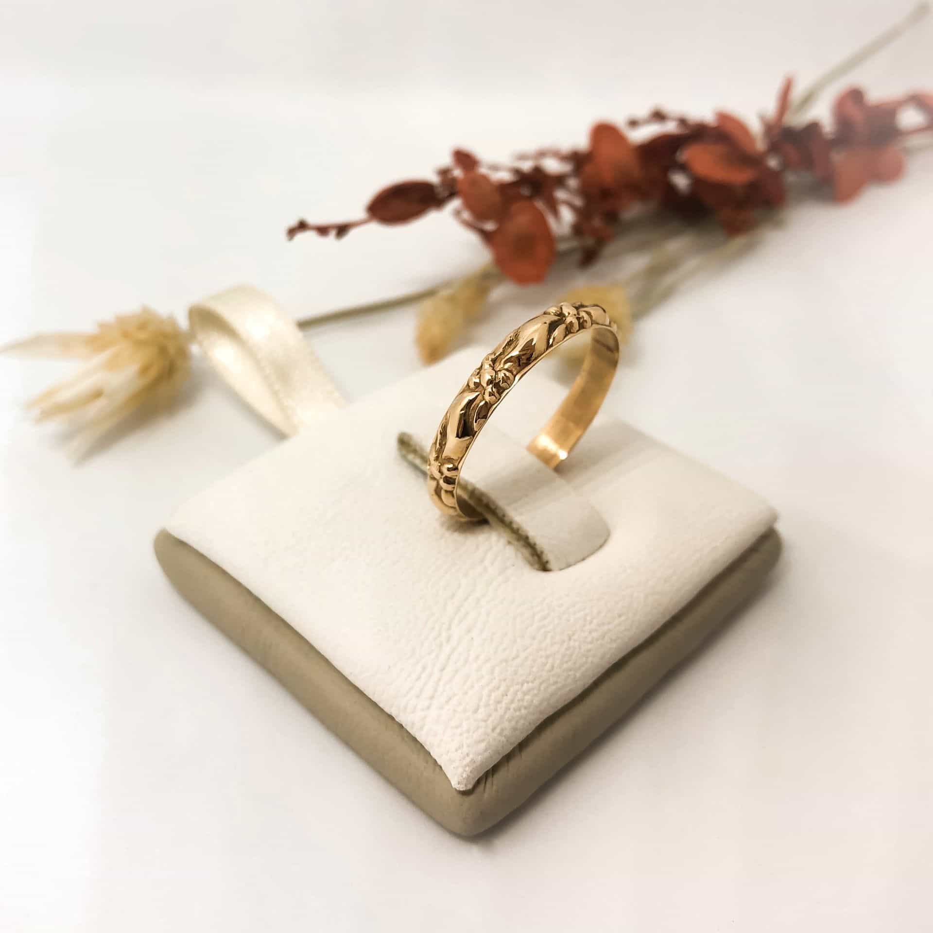 Alianza Flor Labrada Fina