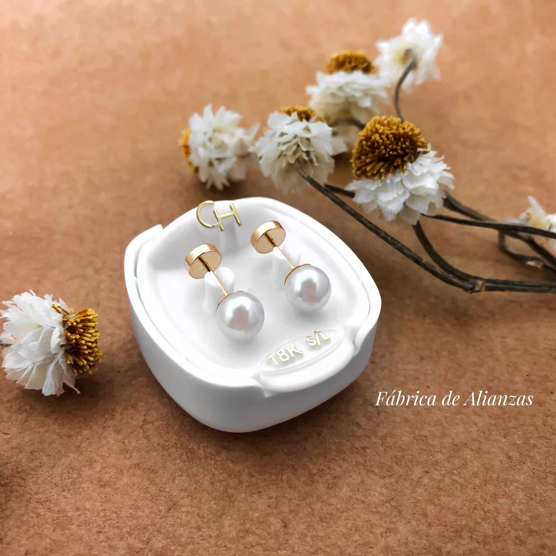 Aro Abridor Perla Grande Símil 6 mm