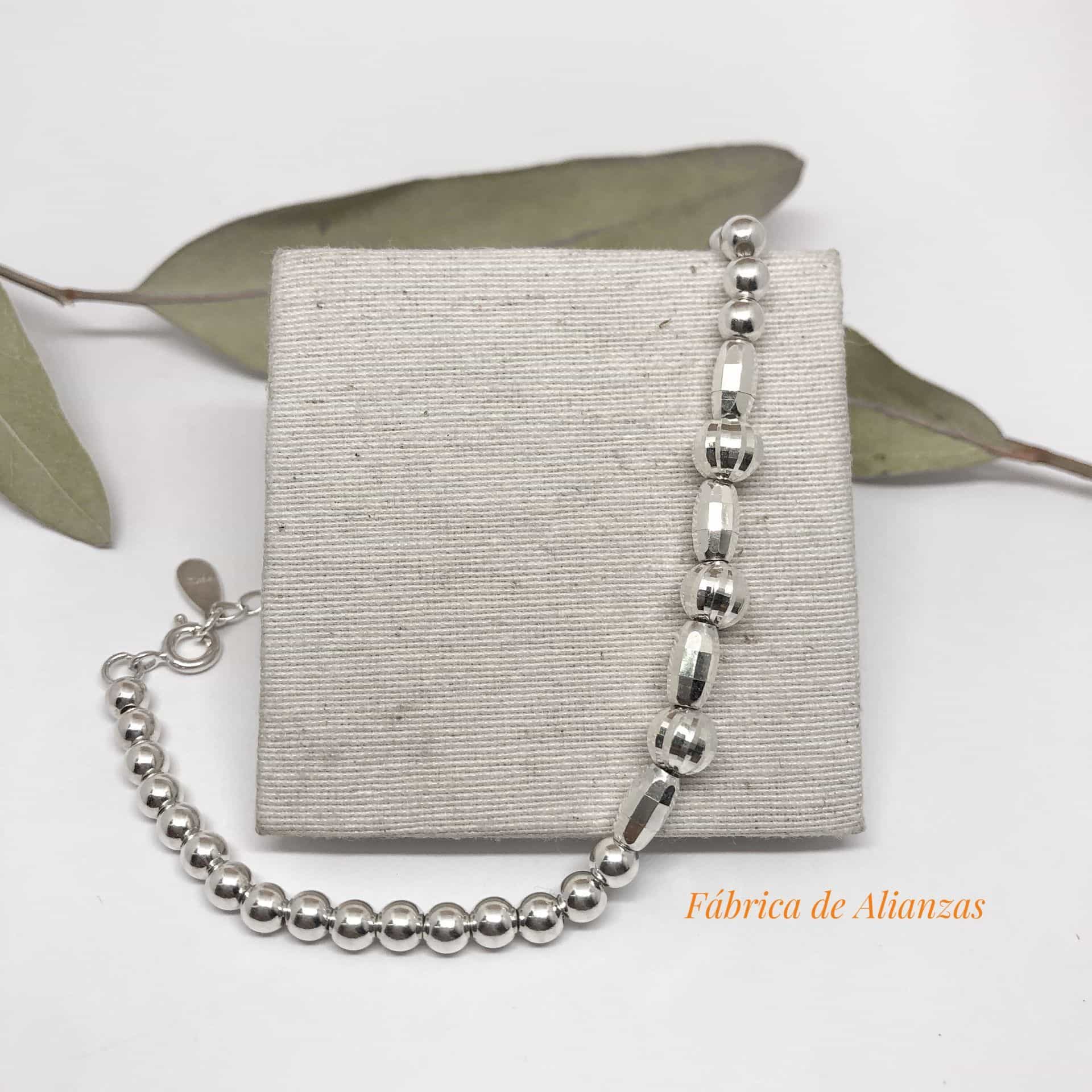 Pulsera Bolitas Combinadas