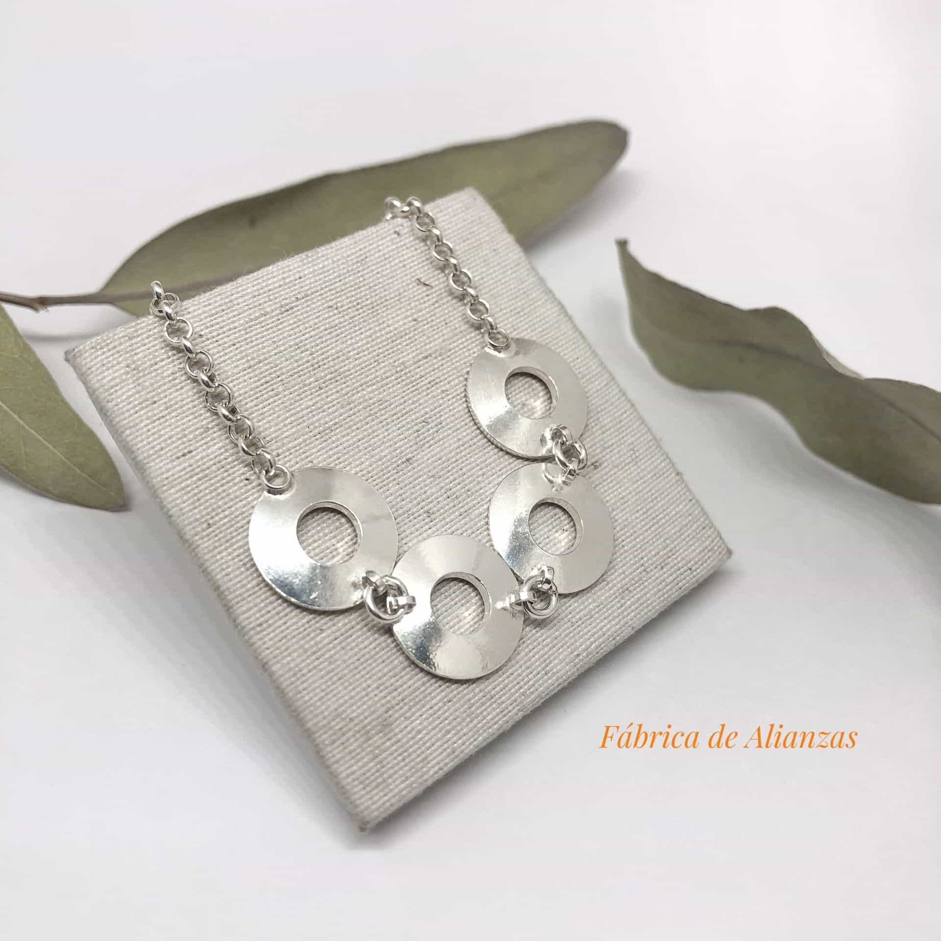 Pulsera Cuatro Círculos