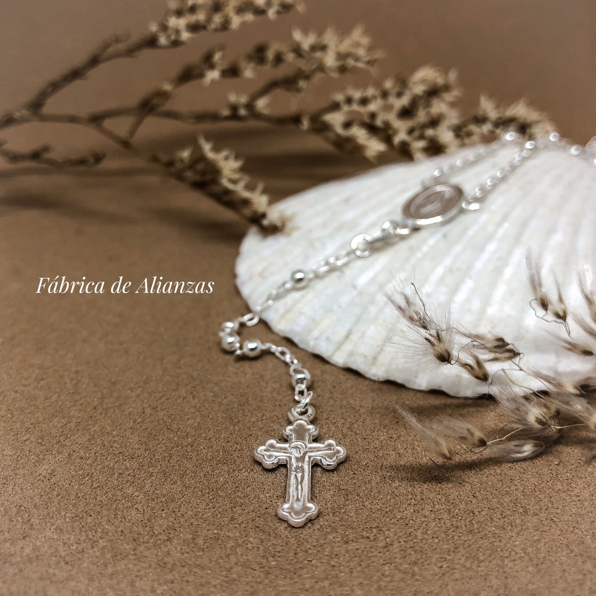 Rosario Forcet Corto con Cuentas Medianas 15,5 Grs