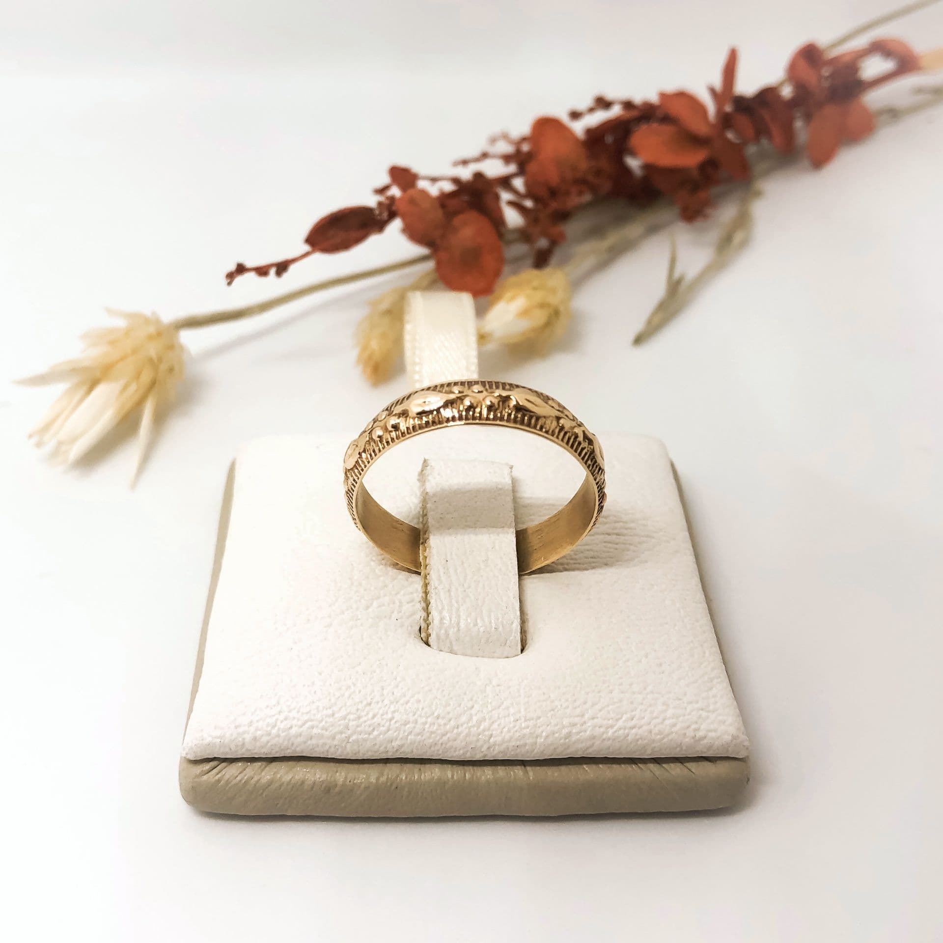 Alianza Italiana Labrada Sobre Relieve