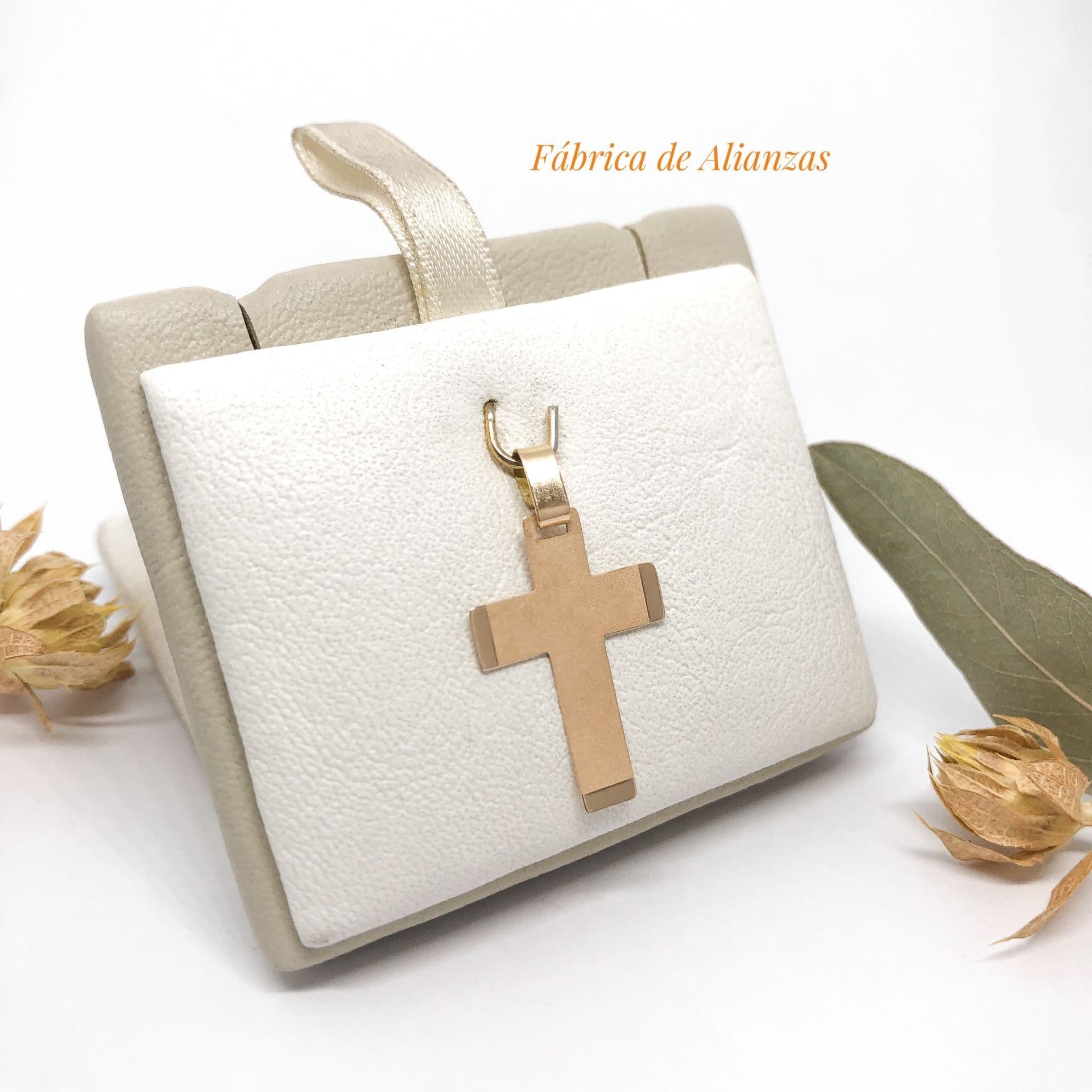 Dije Cruz Chata Arenada Bordes Pulidos