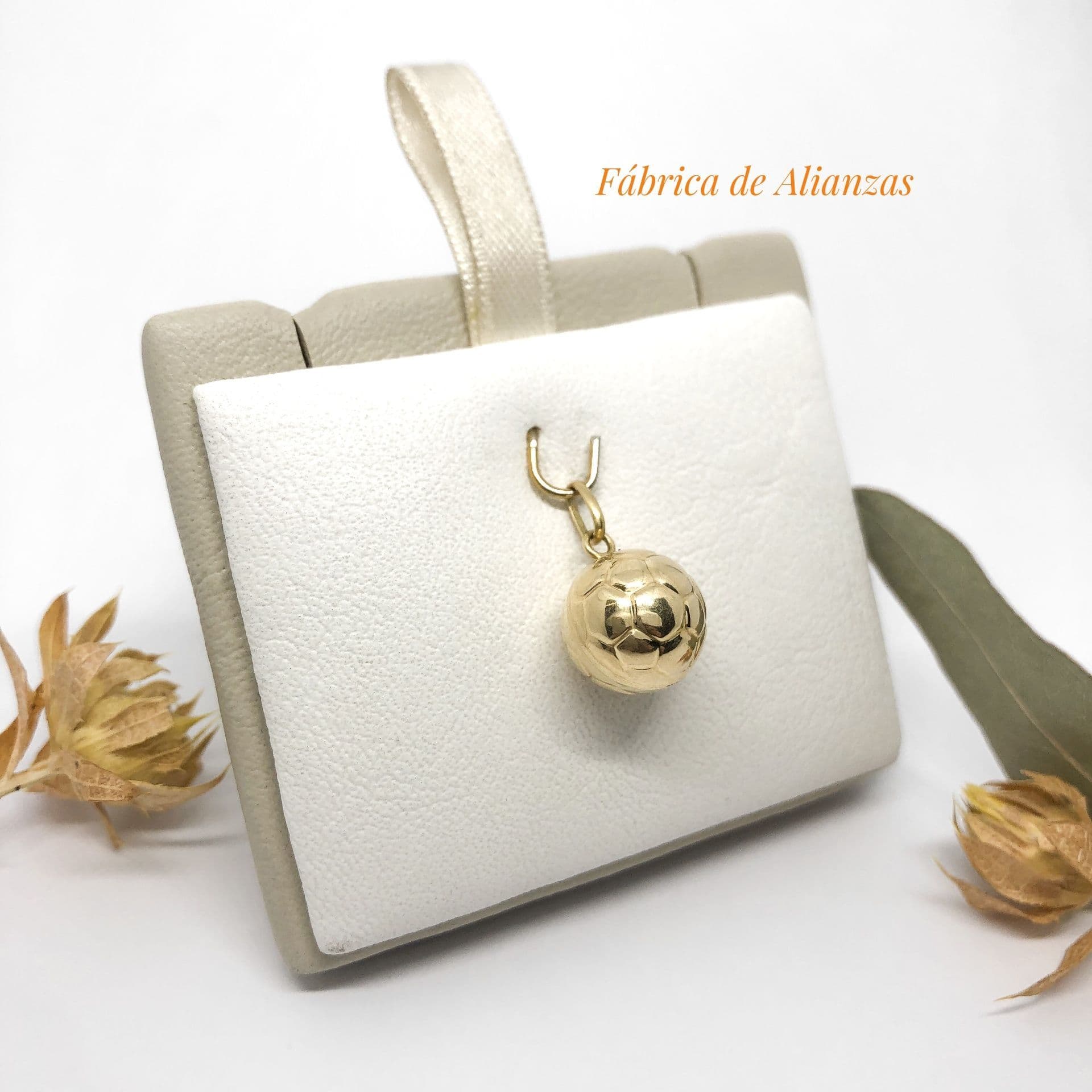 Dije Pelota de Futbol