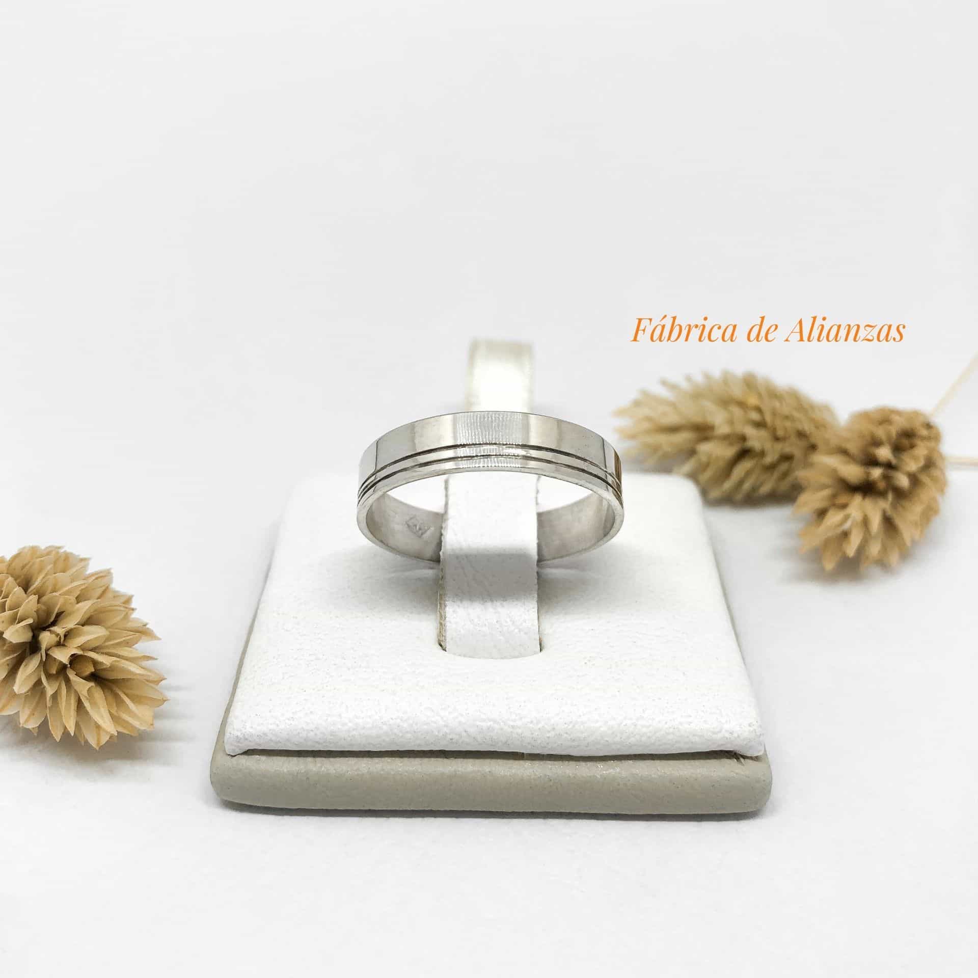 Alianza Cinta Fina con Dos Canaletas en el Extremo